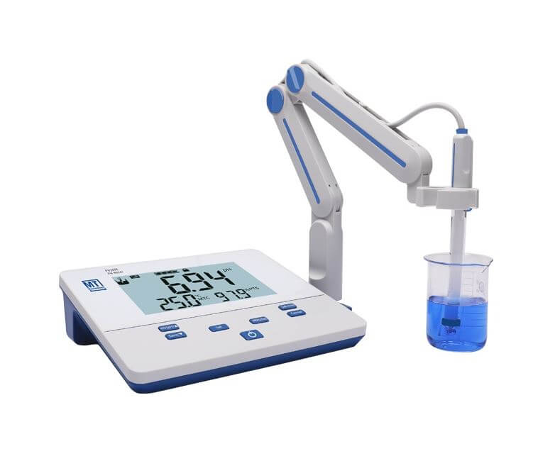 pH-метр PH200E настольный с электродом E-301-QC, MT-02600721C00